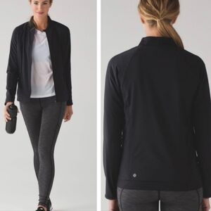 Lululemon Hit It Black Zip Up Jacket, Size 4